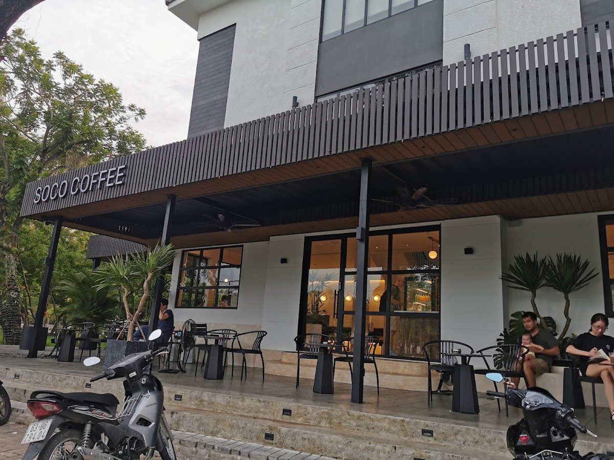 Không gian quán cà phê Soco Saigon Coffee tại 42/3 Ung Văn Khiêm, Phường 25, Bình Thạnh, 4.3/5 từ 346 đánh giá trên Google Maps Không gian quán cà phê Soco Saigon Coffee tại 42/3 Ung Văn Khiêm, Phường 25, Bình Thạnh, 4.3/5 từ 346 đánh giá trên Google Maps