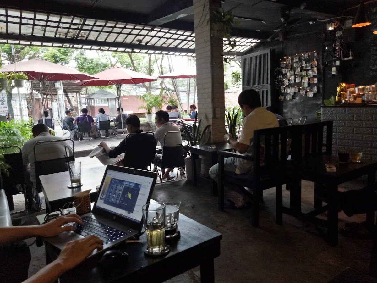 Không gian quán cà phê CAFECUB tại Đối diện số 4 Vĩnh Hội, Phường 4, Quận 4, 4.6/5 từ 835 đánh giá trên Google Maps