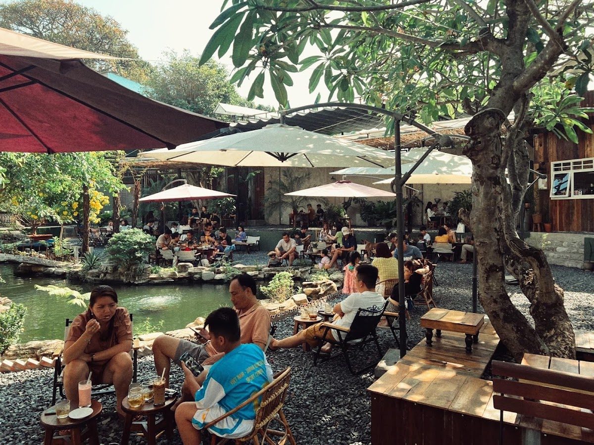 Không gian quán cà phê Lam Kafe tại 8 Đường số 12, Phường Hiệp Bình Chánh, Thủ Đức, 4.3/5 từ 627 đánh giá trên Google Maps