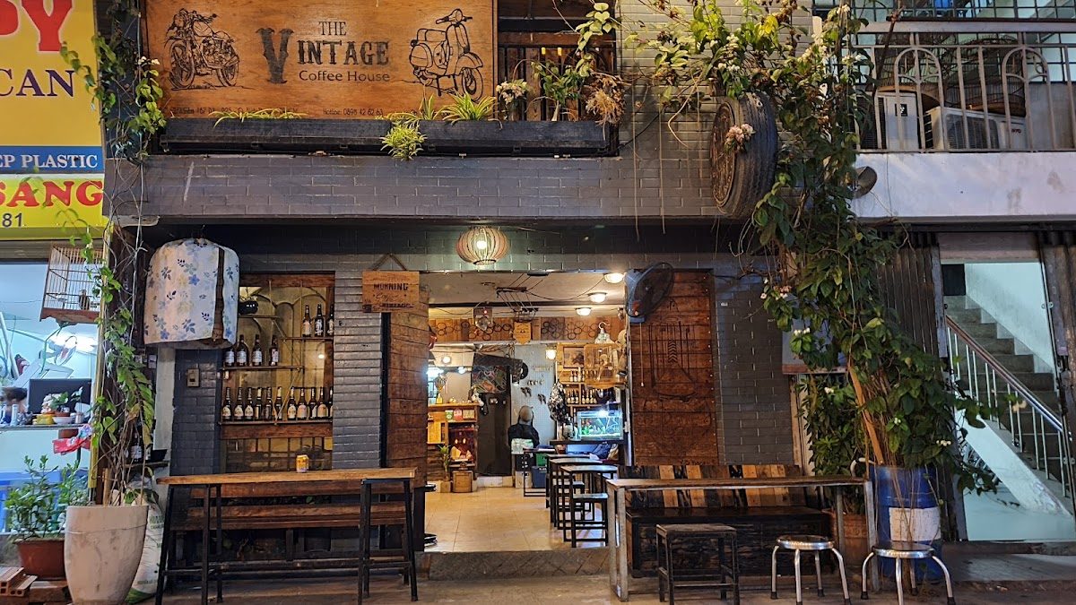 Không gian quán cà phê Quán Cà Phê 90S Vintage tại 84A Đường số 18, Phường Hiệp Bình Chánh, Thủ Đức, 4.5/5 từ 95 đánh giá trên Google Maps